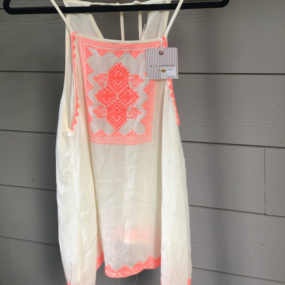 Tribal Top